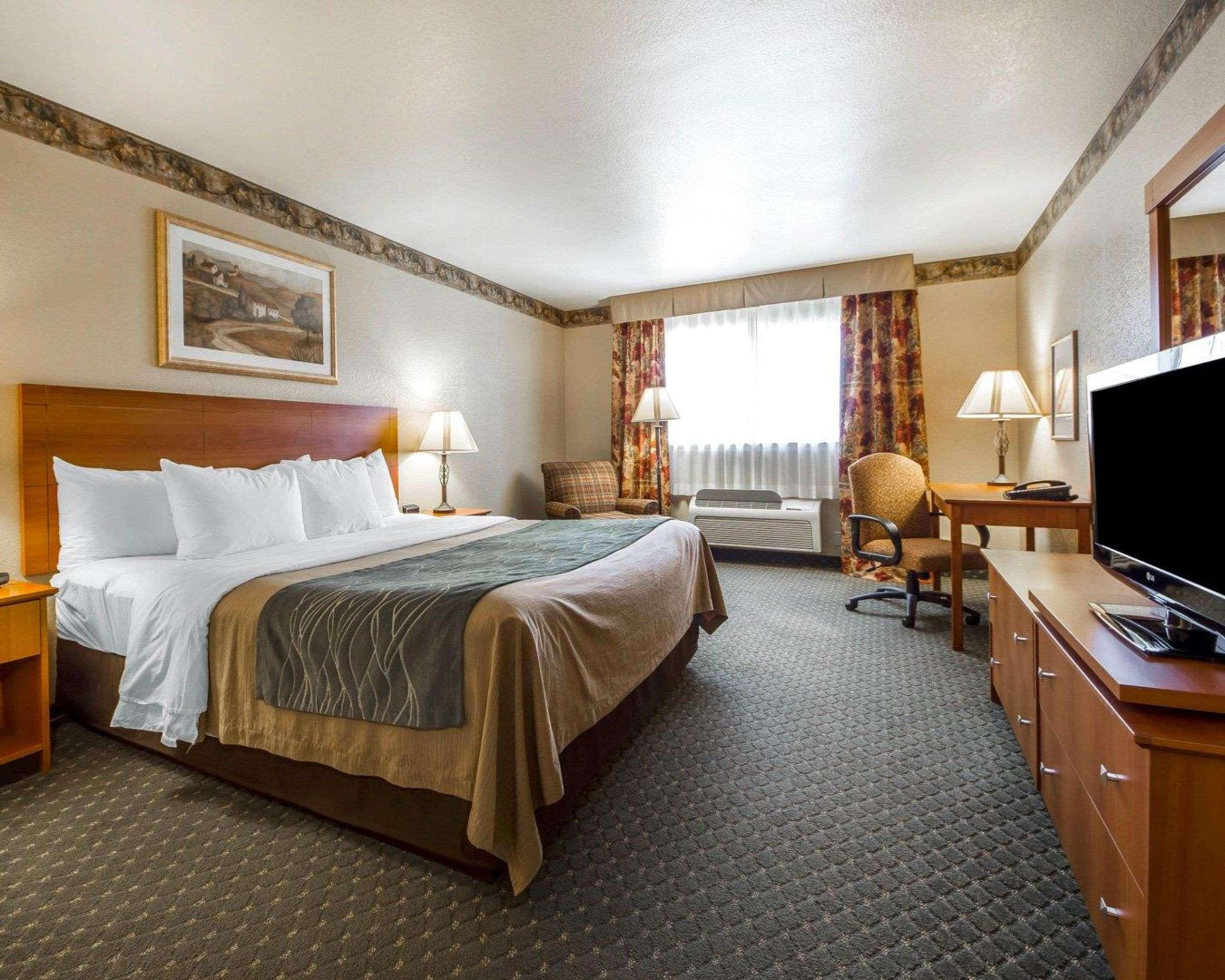 Comfort Inn & Suites Ukiah Mendocino County Экстерьер фото