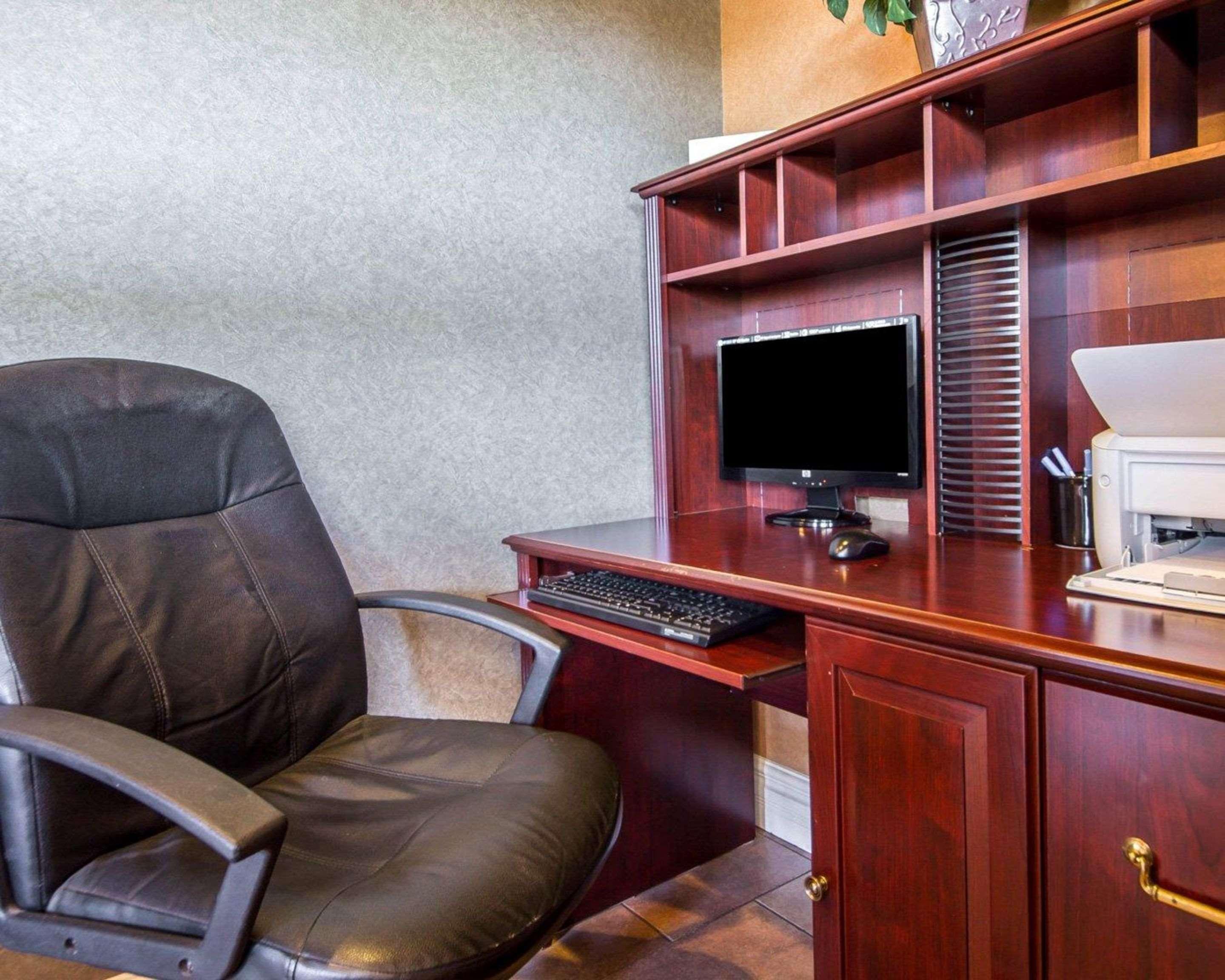 Comfort Inn & Suites Ukiah Mendocino County Экстерьер фото