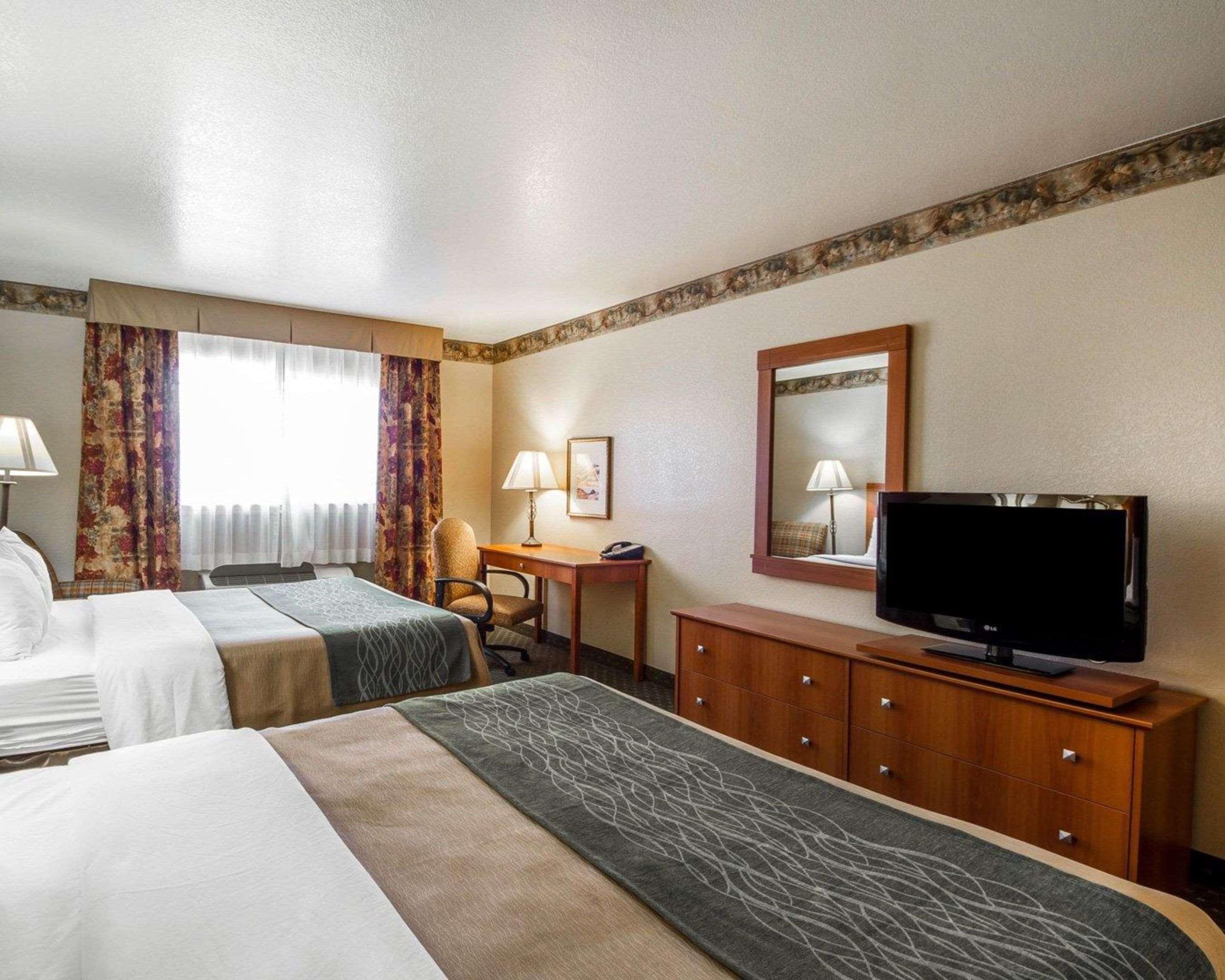 Comfort Inn & Suites Ukiah Mendocino County Экстерьер фото