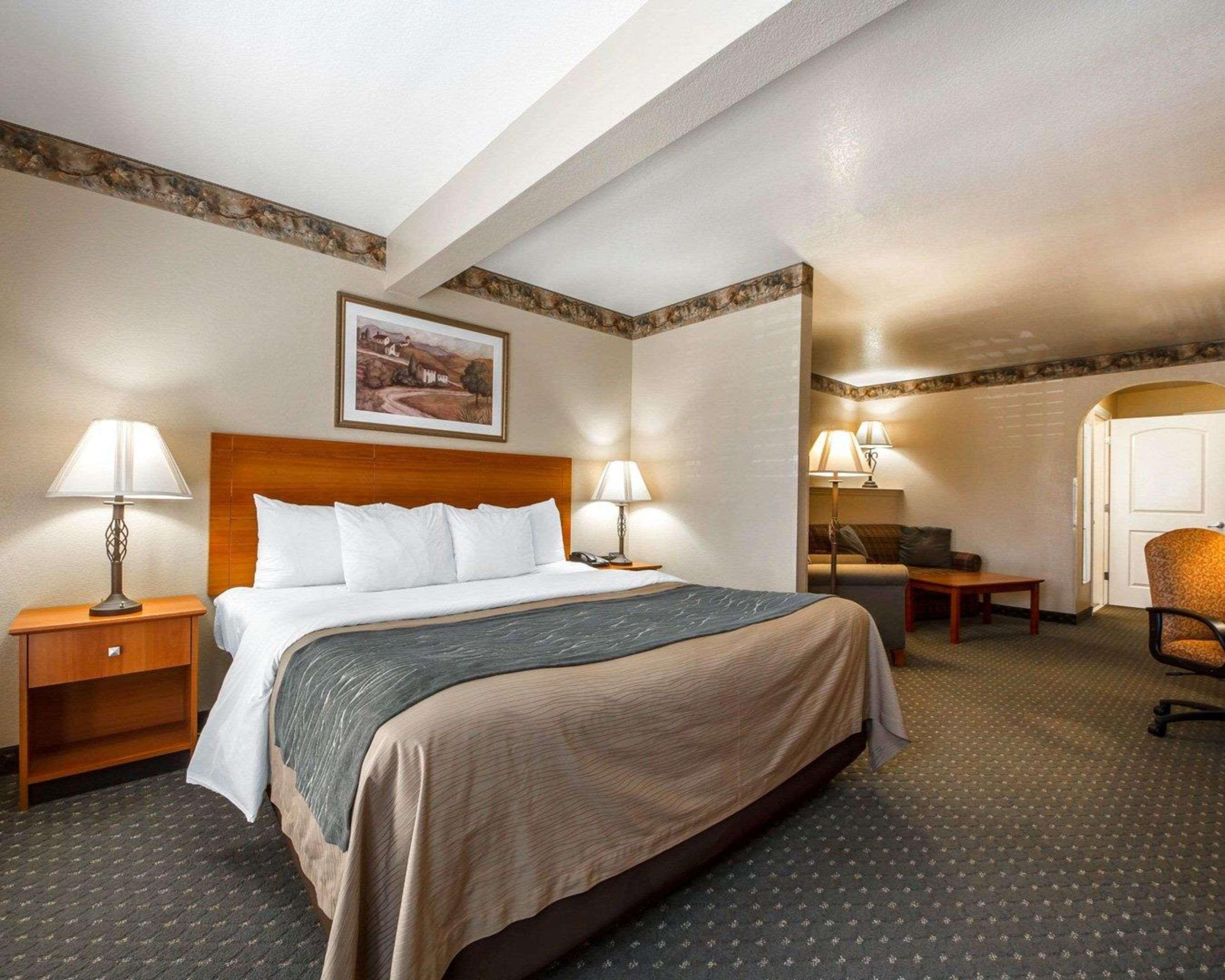 Comfort Inn & Suites Ukiah Mendocino County Экстерьер фото